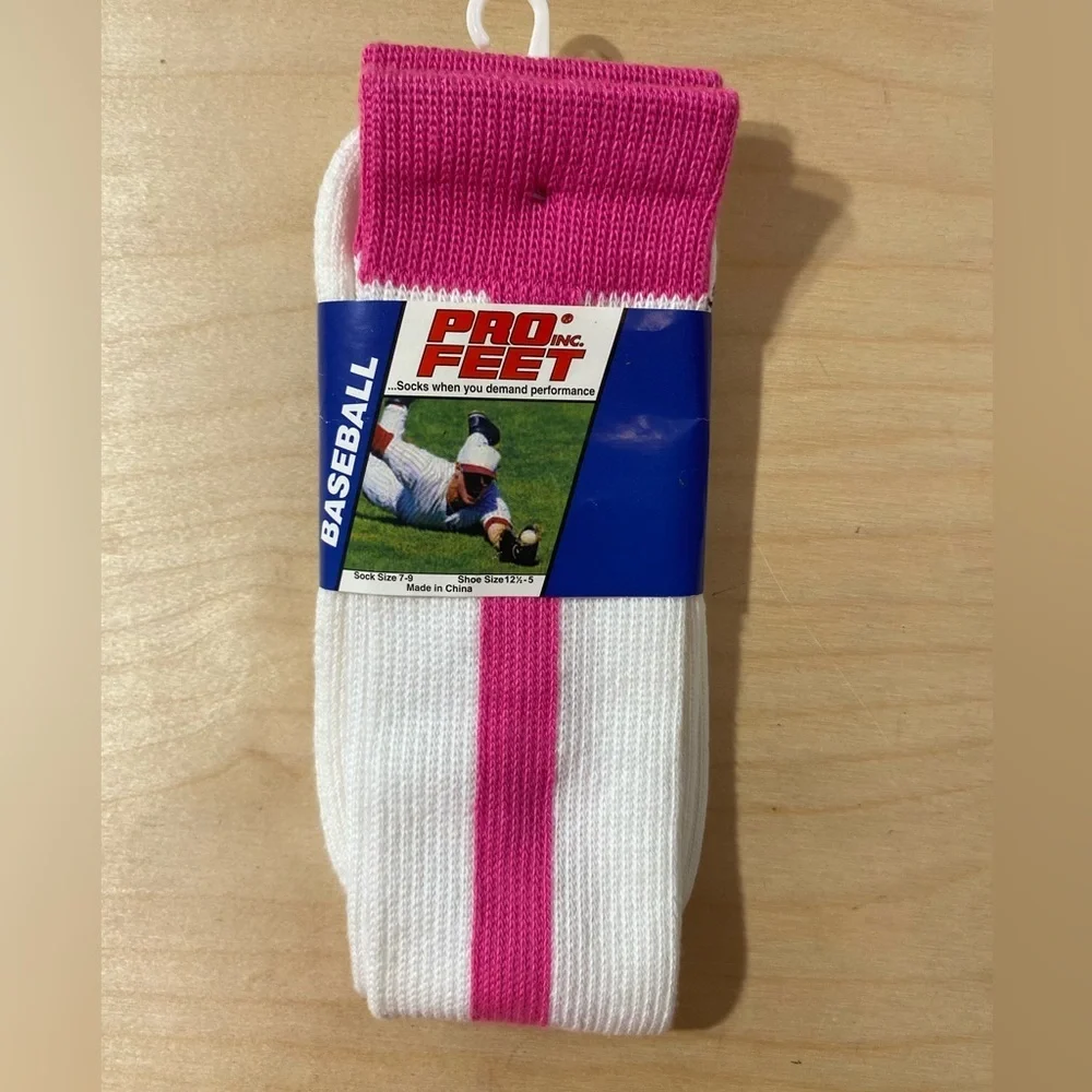 Pro Feet Pink and White Baseball Socks/Sock Size 7-9 Shoe Size 12.5-5 (PU)